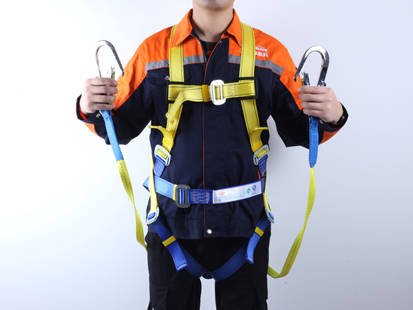 五點(diǎn)式安全帶